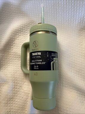 Takeya 40oz Straw Thermo Tumbler - Sage Green New with tags